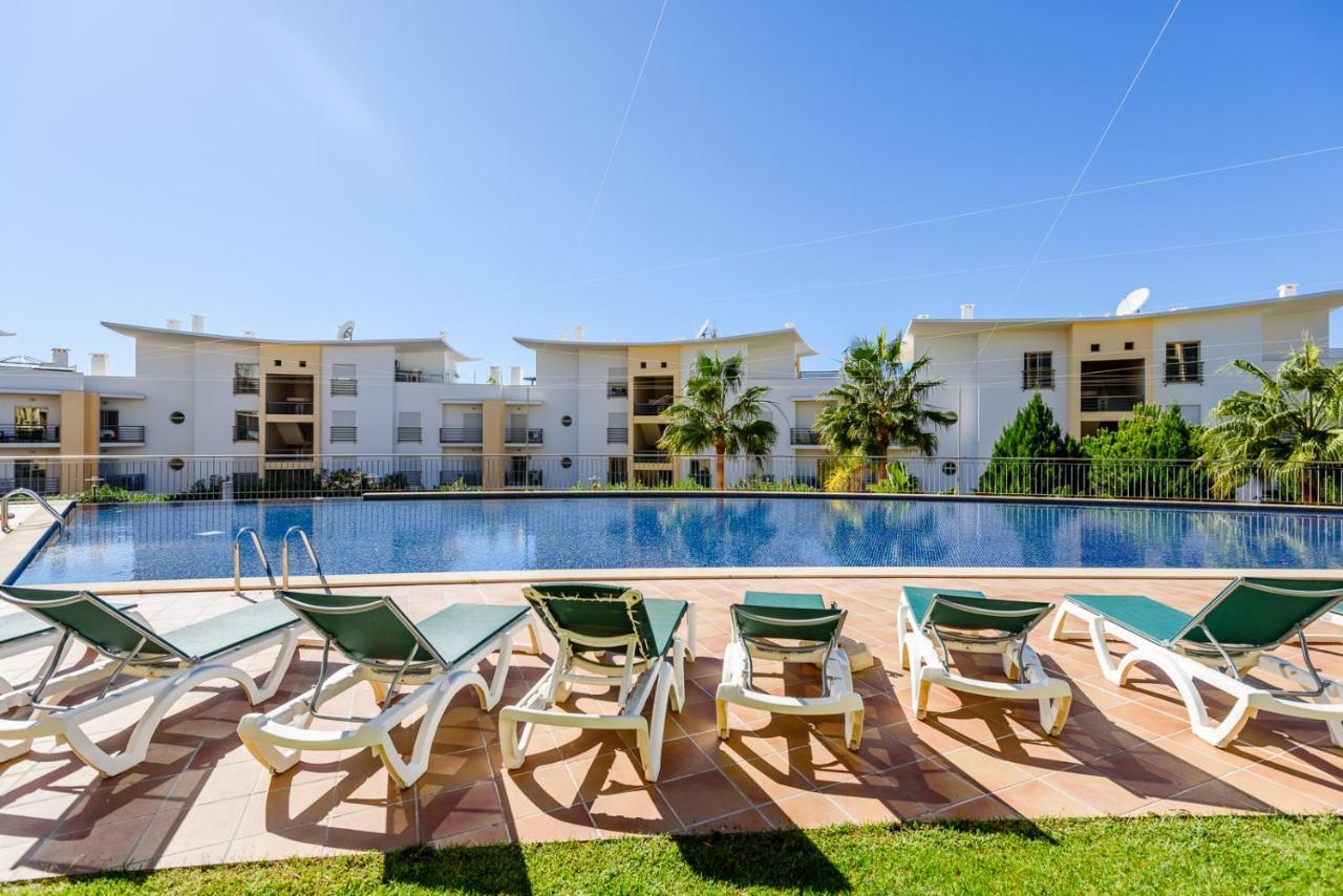 Bnb Homes Ocean View Apartment With Lovely Terrace, 2 Swimming Pools & Tennis Court Albufeira Exterior foto