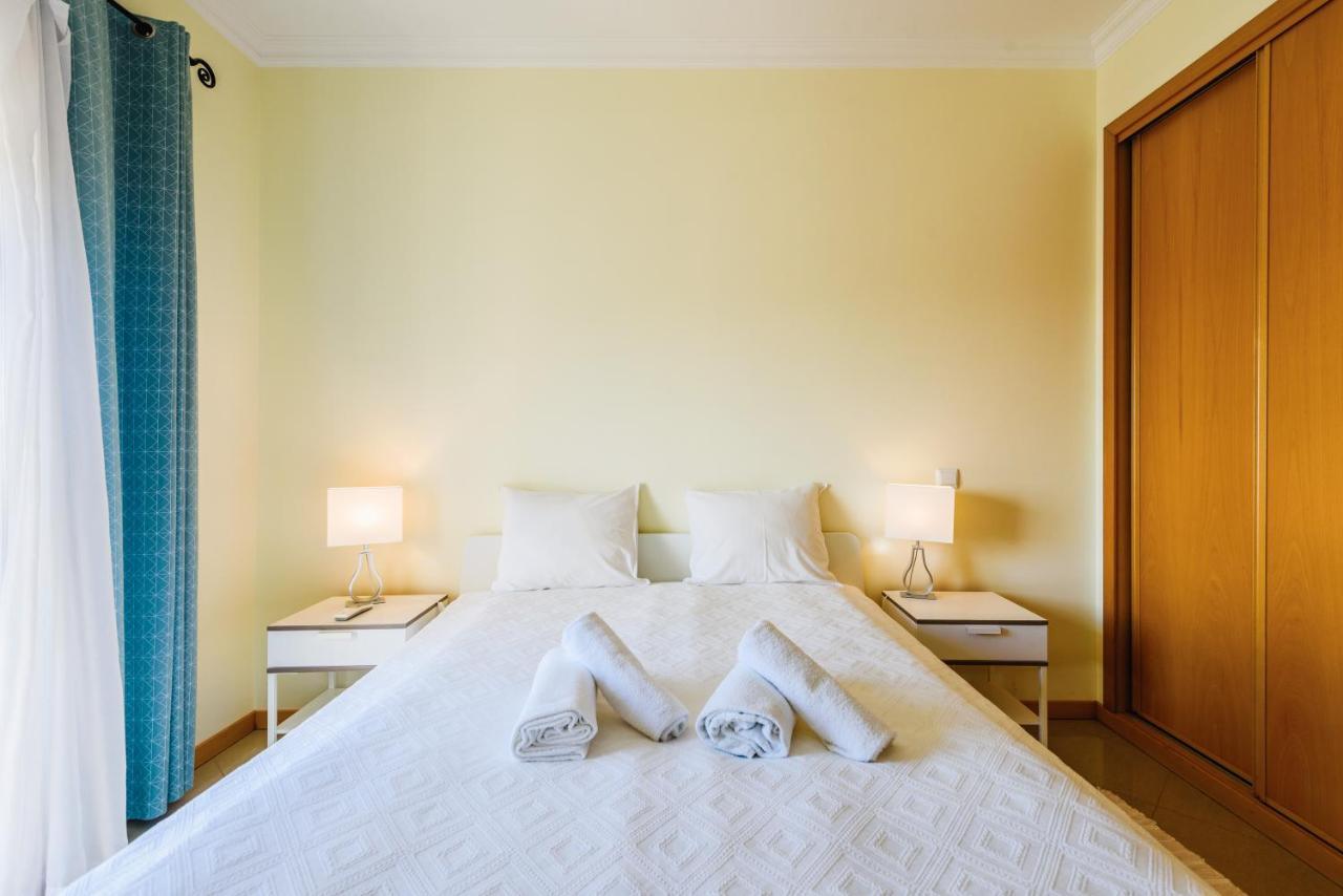 Bnb Homes Ocean View Apartment With Lovely Terrace, 2 Swimming Pools & Tennis Court Albufeira Exterior foto